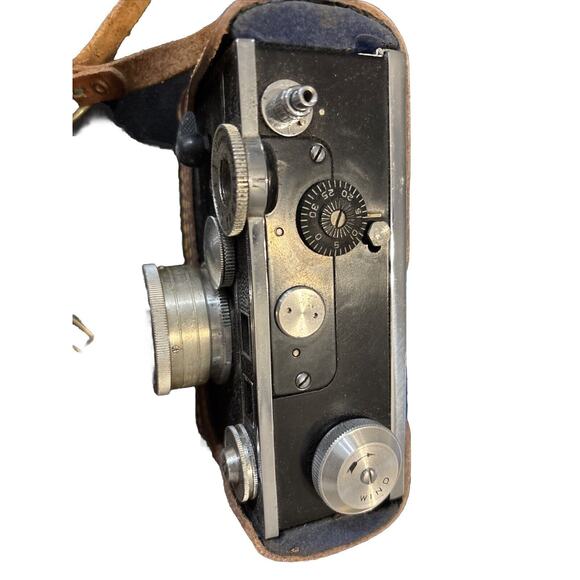 Vintage Argus 35mm Coated Cintar Lens Leather Case - Picture 3 of 7